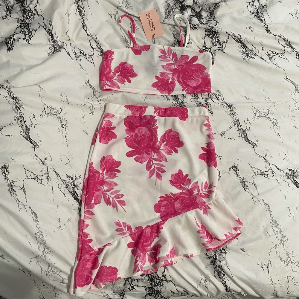 Missguided floral two piece set